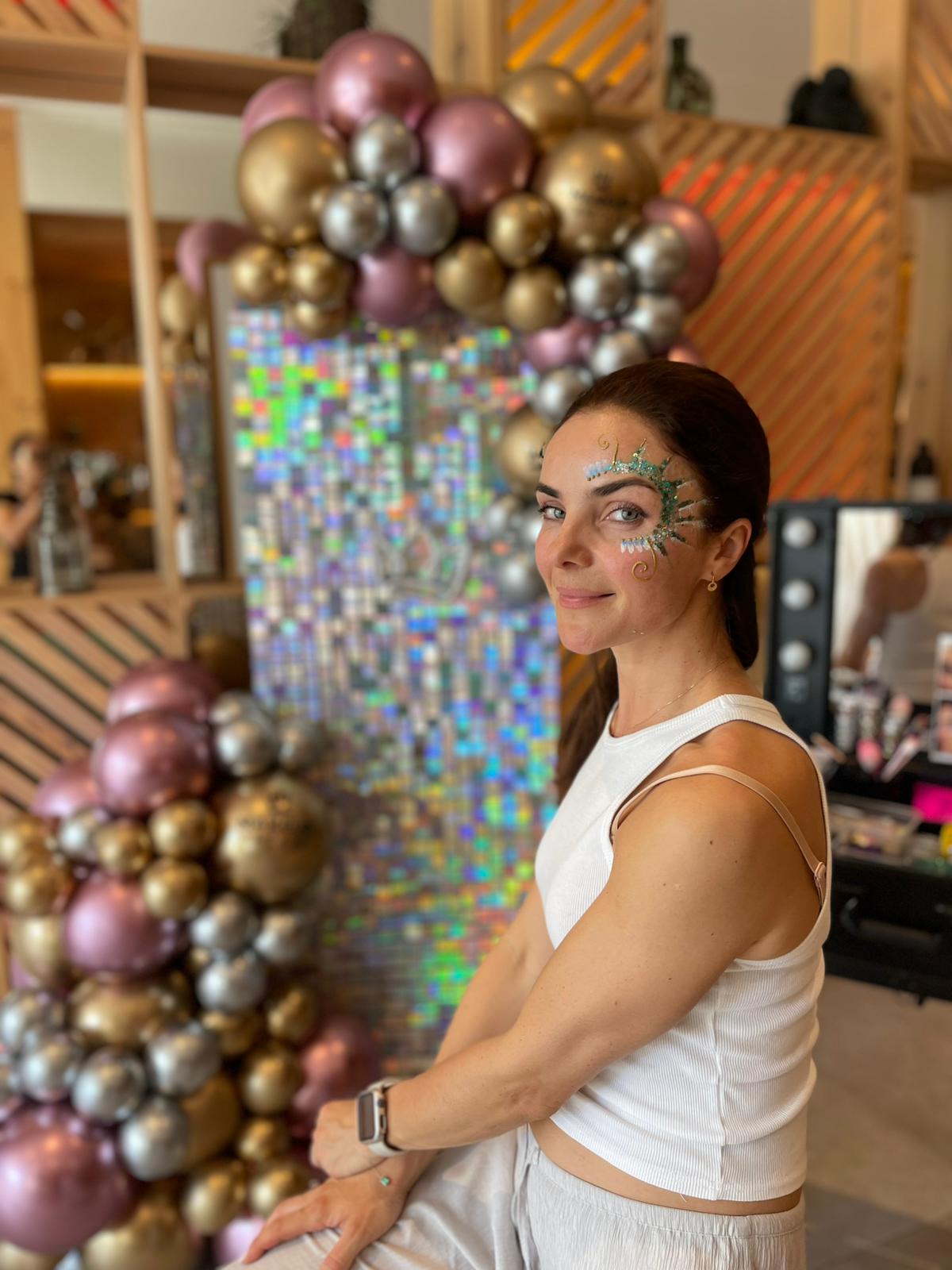 Glitter bar — maquillaje artístico en Mallorca por Makeup Fantasy